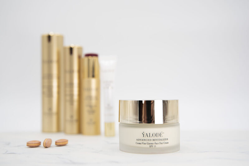 Sialor Milano Yalodé line with hyaluronic acid - anti-wrinkle face skin care - anti-aging skin care - anti-wrinkle face cream - hyaluronic acid face cream - marble intensive anti-aging cream on front