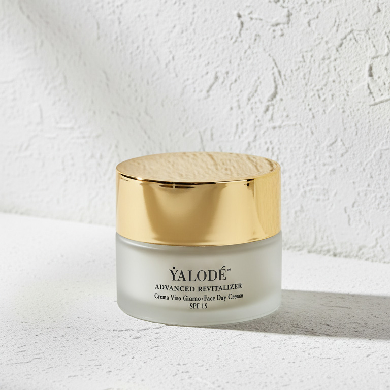 Advanced Revitalizer SPF15 - Image 3